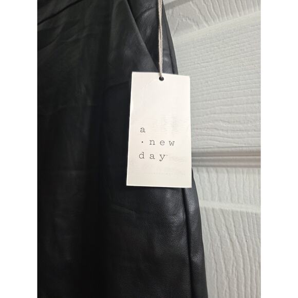 A New Day Women's Faux Leather Black Midi A Line Skirt NWT Size 10 Front Split - Picture 3 of 8